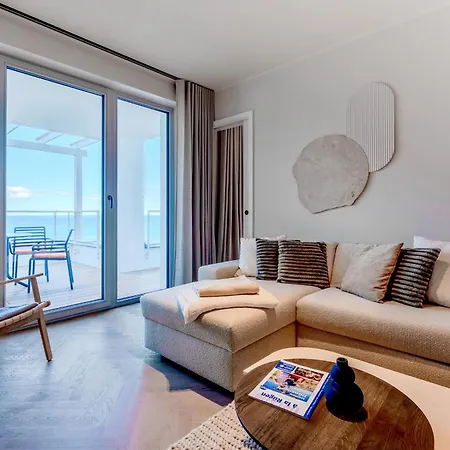 Shoreline Meerblick Apartmán *